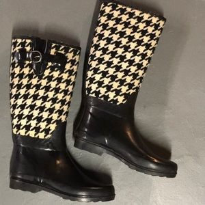 Houndstooth Rainboots